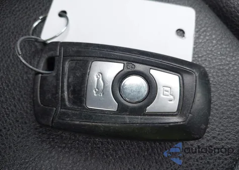 2014 BMW 320I z USA, uszkodzony, nr VIN WBA3B1G59ENS77235